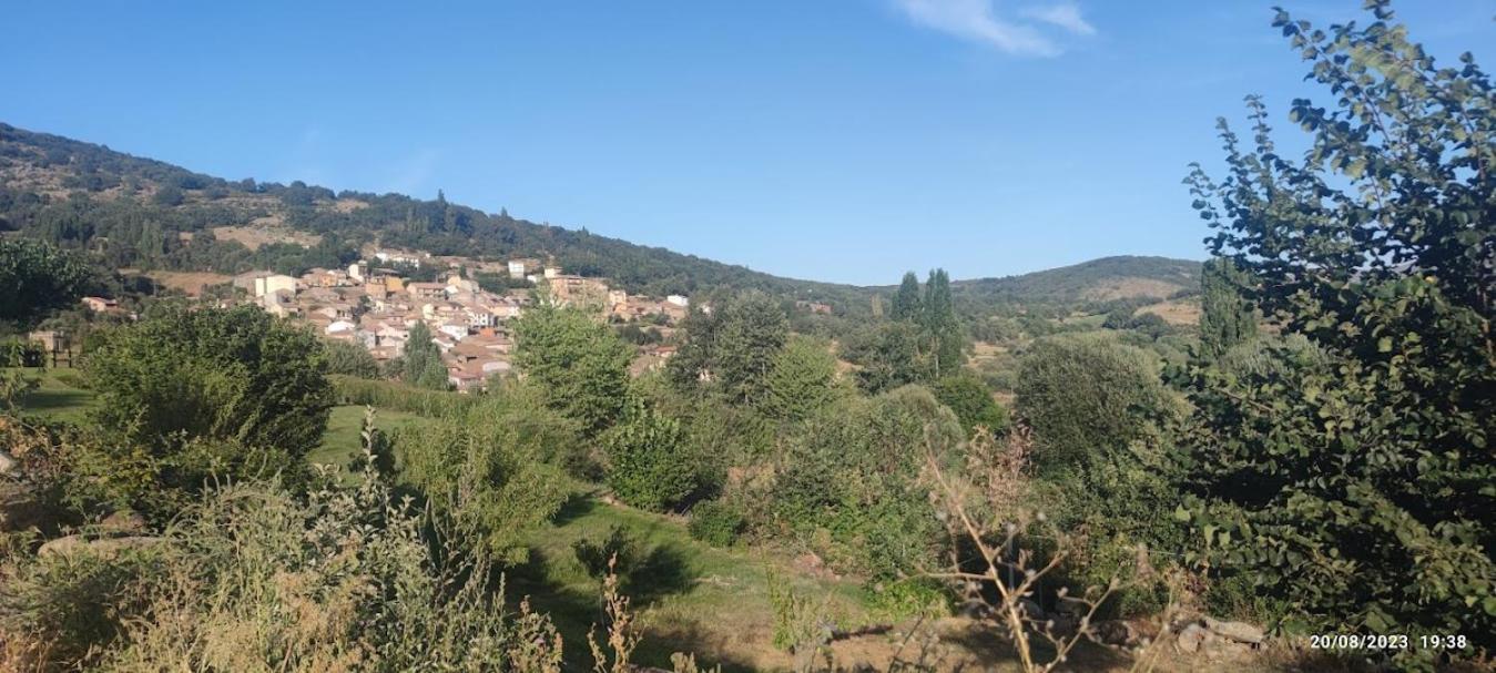 Gasthaus La Pasailla De Gredos Navacepeda de Tormes Exterior foto